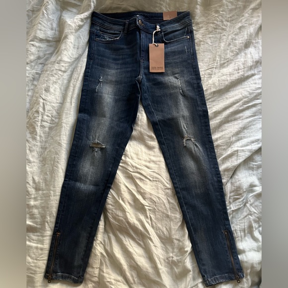 ZARA Basic Z1975 Denim Mid Rise Skinny Jeans. Size US 6. - Picture 3 of 4
